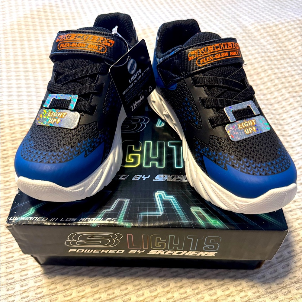 Toddler boys Sketchers light up sneakers